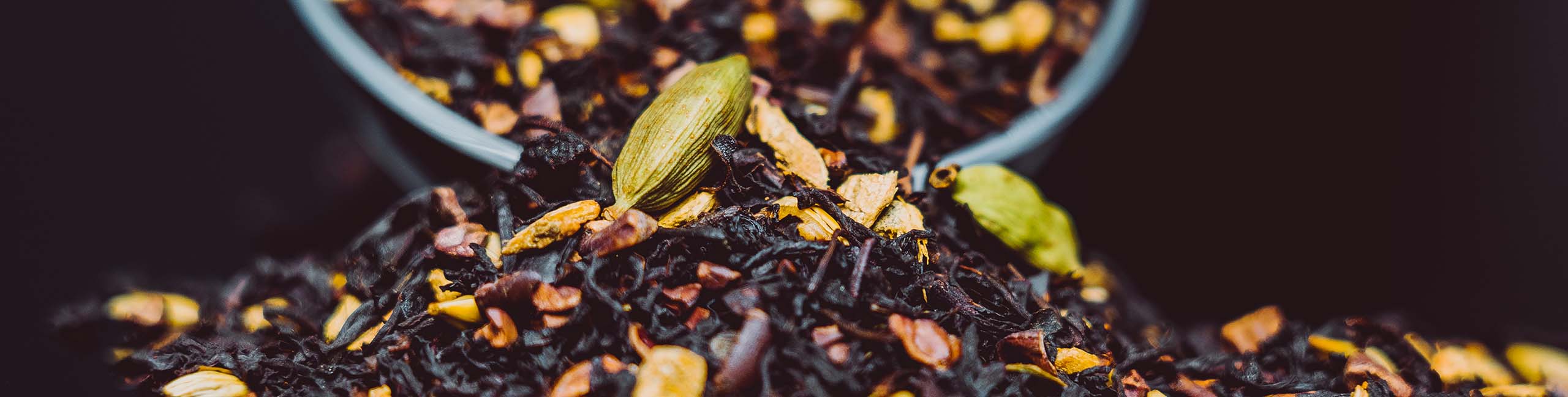 5 Warming Winter Teas